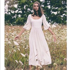 Kara Thoms Bellflower Dress in Off White